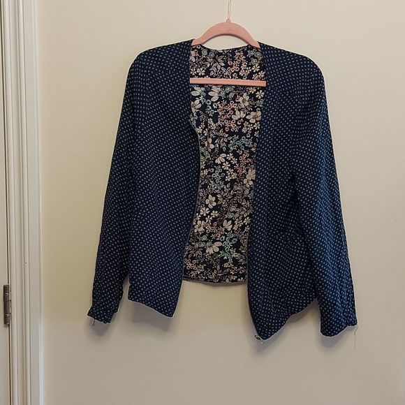 Beautiful reversible floral jacket sz. L - Picture 7 of 7
